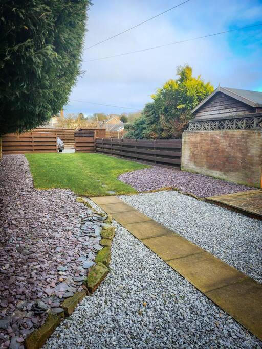 Central 2-Bedroom Bunglow With Double Sofa Bed Carnoustie Extérieur photo